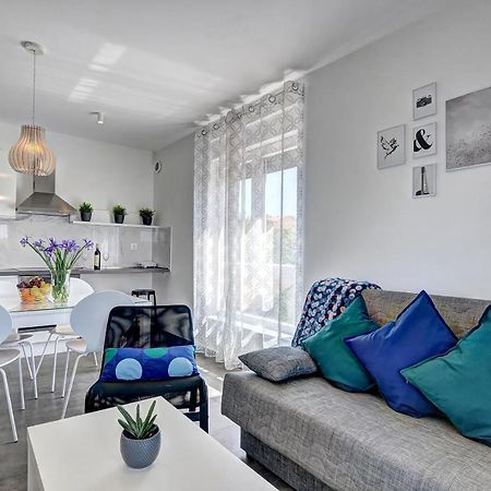 Apartment Log In Štinjan Kültér fotó